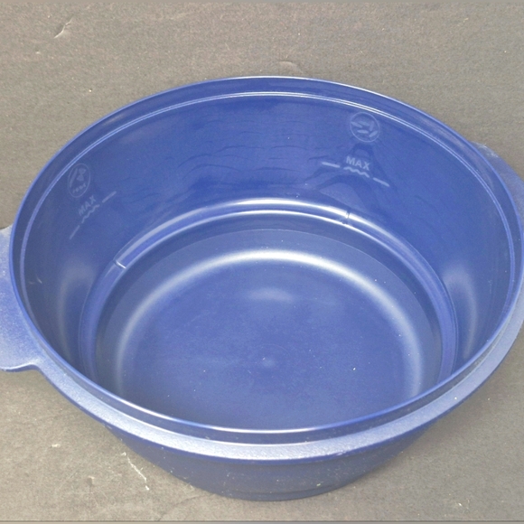 Tupperware Cobalt Blue Smart Multi Cooker Microwave Steamer - Picture 10 of 13
